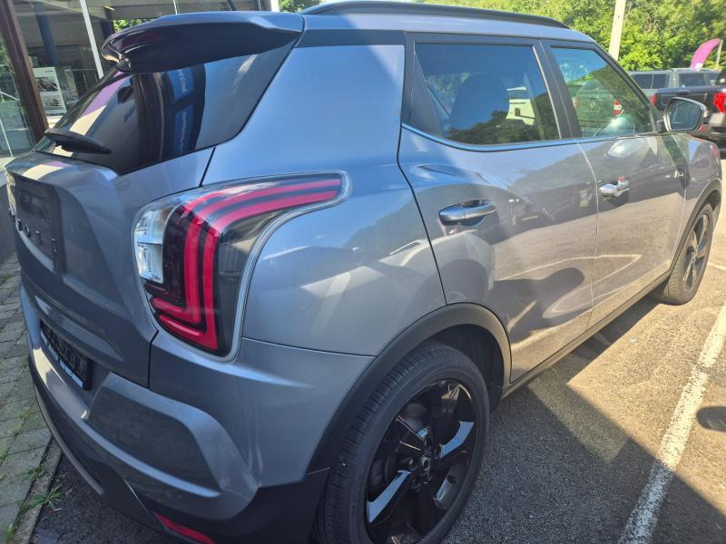 SsangYong Tivoli Blackline 2024 Gris occasion — photo 8