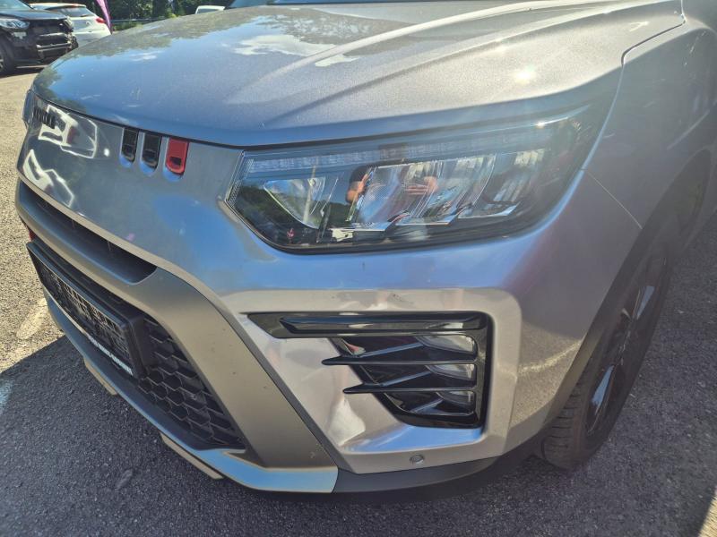 SsangYong Tivoli Blackline 2024 Gris occasion — photo 4