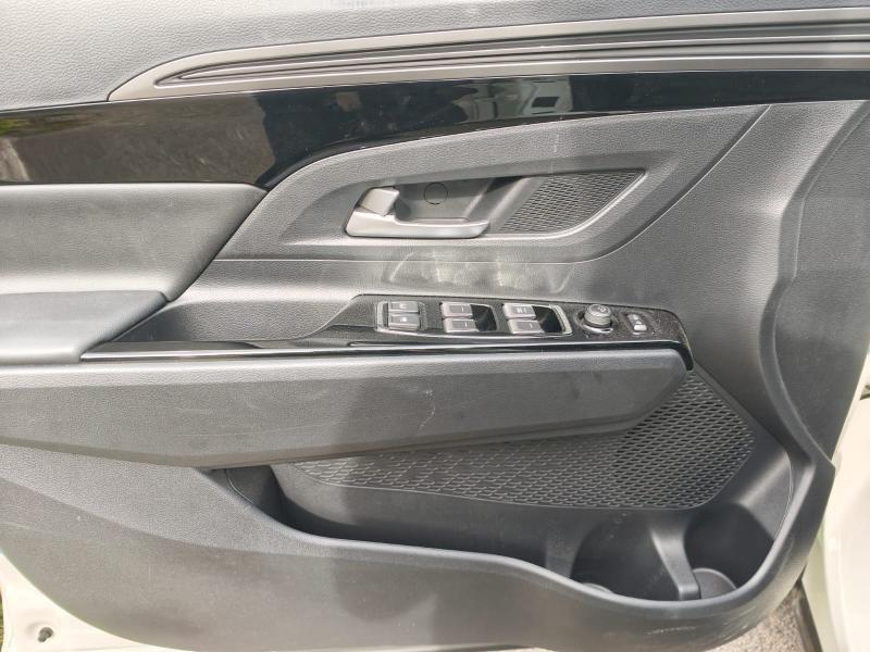 SsangYong Tivoli Street 2026 Beige occasion — photo 16