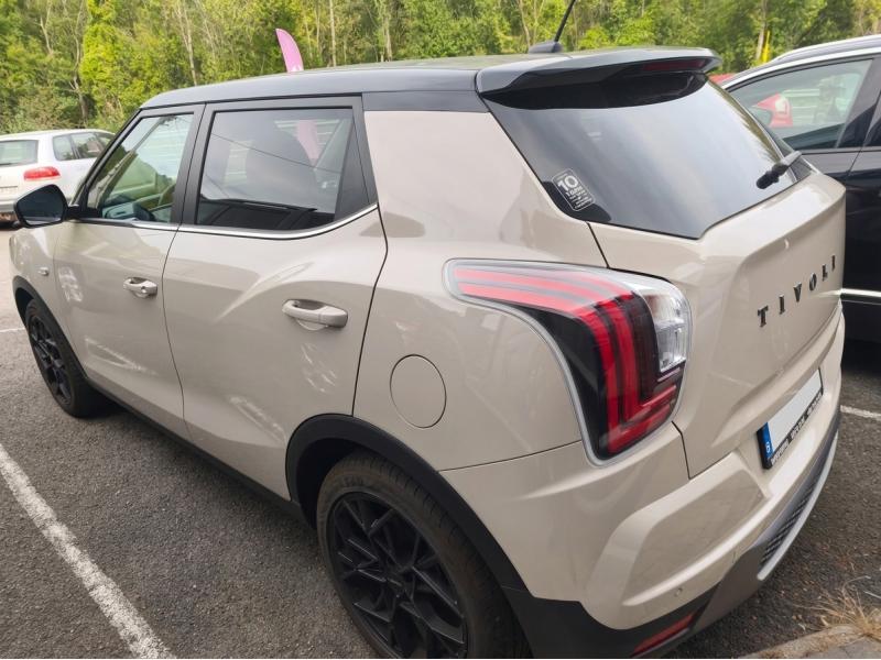 SsangYong Tivoli Street 2026 Beige occasion — photo 6