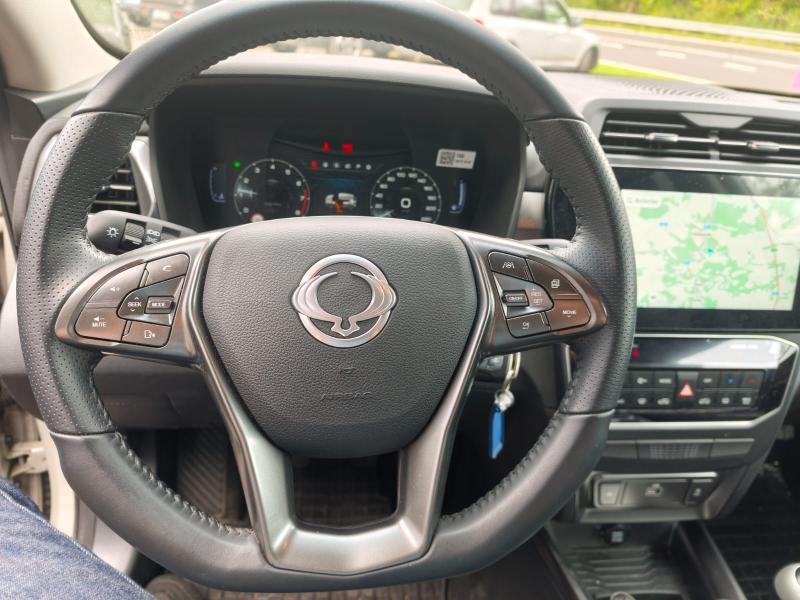 SsangYong Tivoli Street 2026 Beige occasion — photo 9